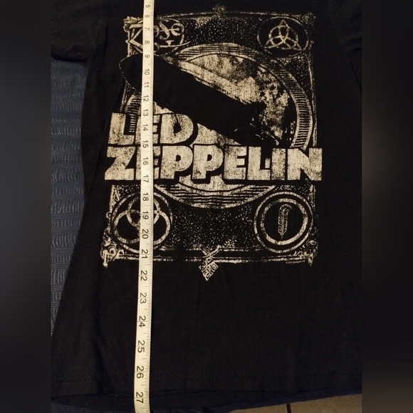 Led Zeppelin Black Graphic T-Shirt Size Small - Picture 7 of 7